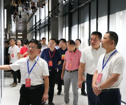 政企交流 共創(chuàng)未來 | 市、區(qū)人大政協(xié)視察團蒞臨歐神諾參觀指導