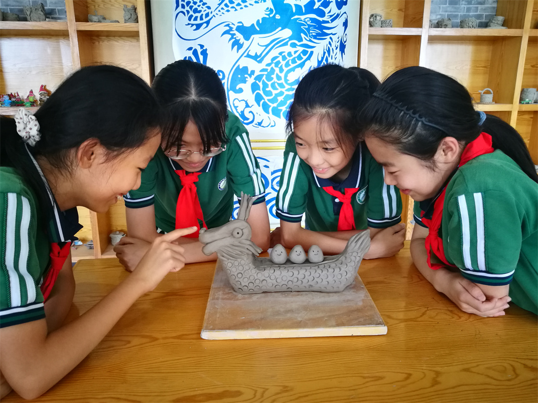 樂(lè)享端午，文化傳承——盛世長(zhǎng)安小學(xué)陶藝社團(tuán)“藝”見(jiàn)“棕”情5.jpg